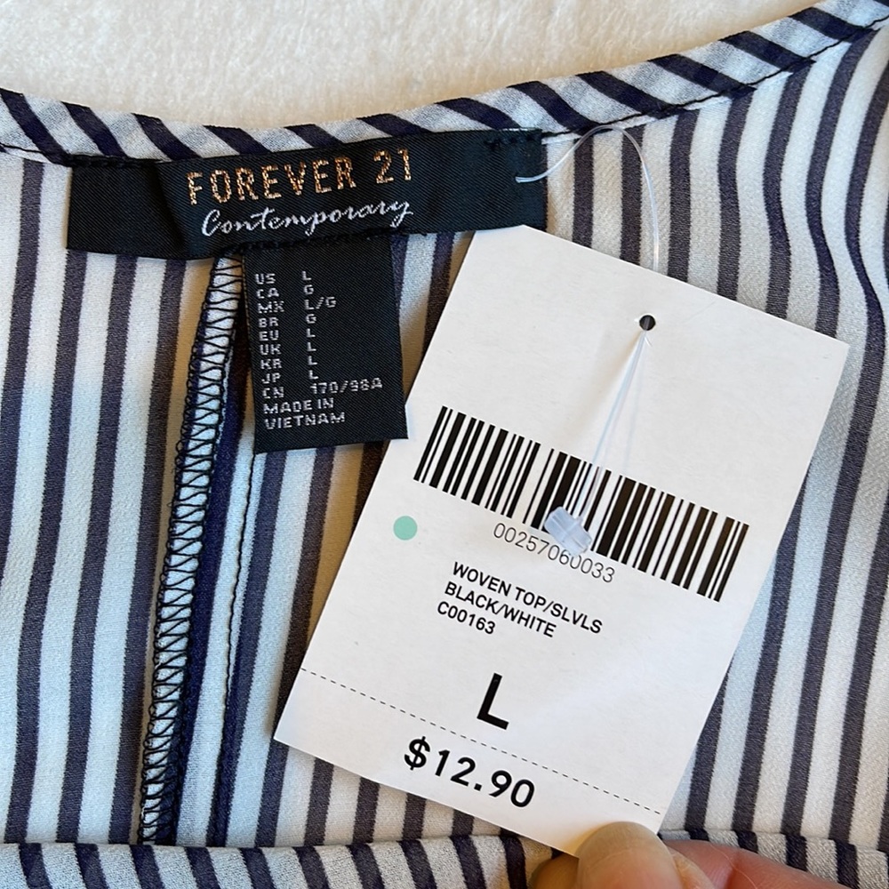 NWT Forever 21 Sleeveless Stripe Top Bundle - Picture 2 of 11